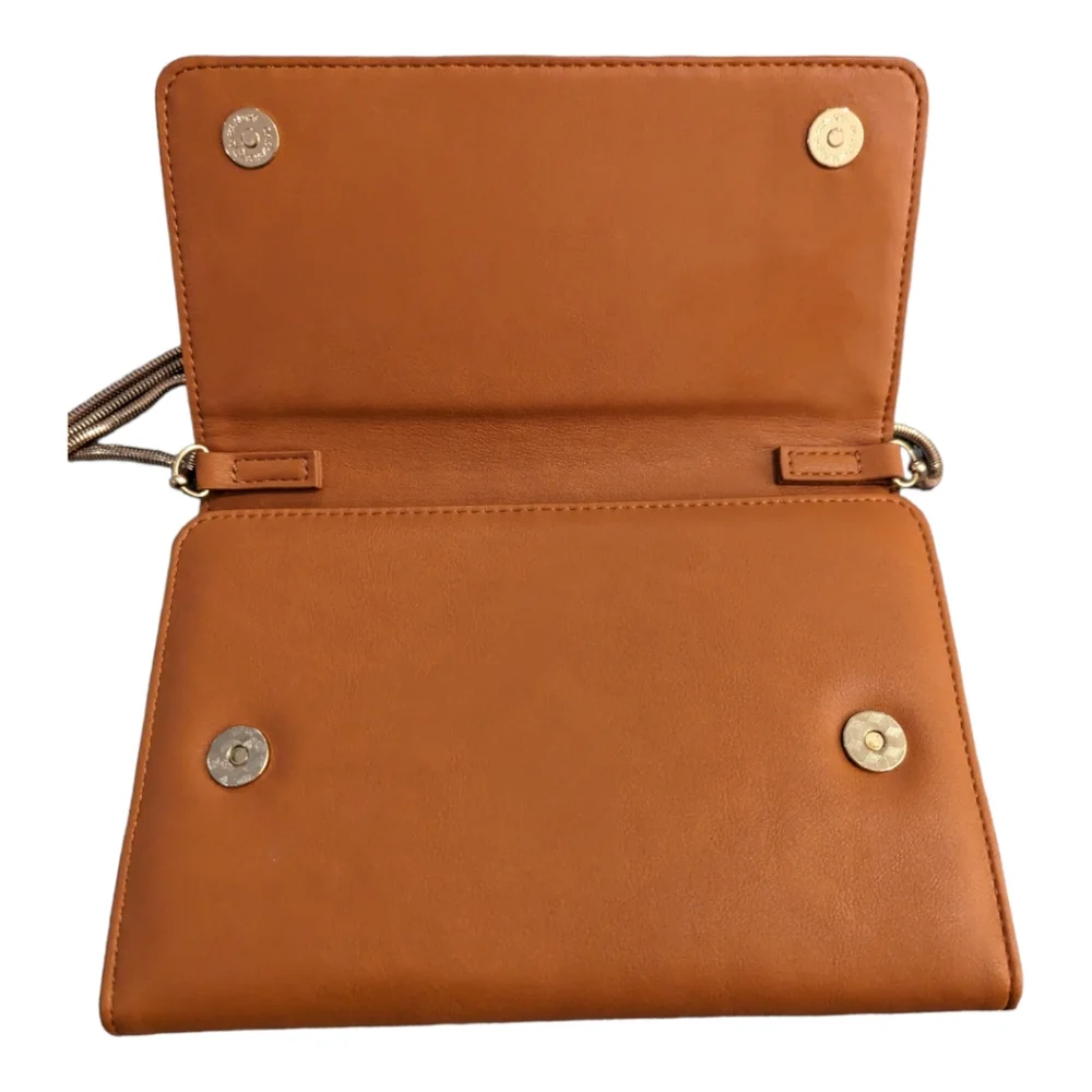 Forever 21 crossbody clutch in camel - Picture 2 of 4